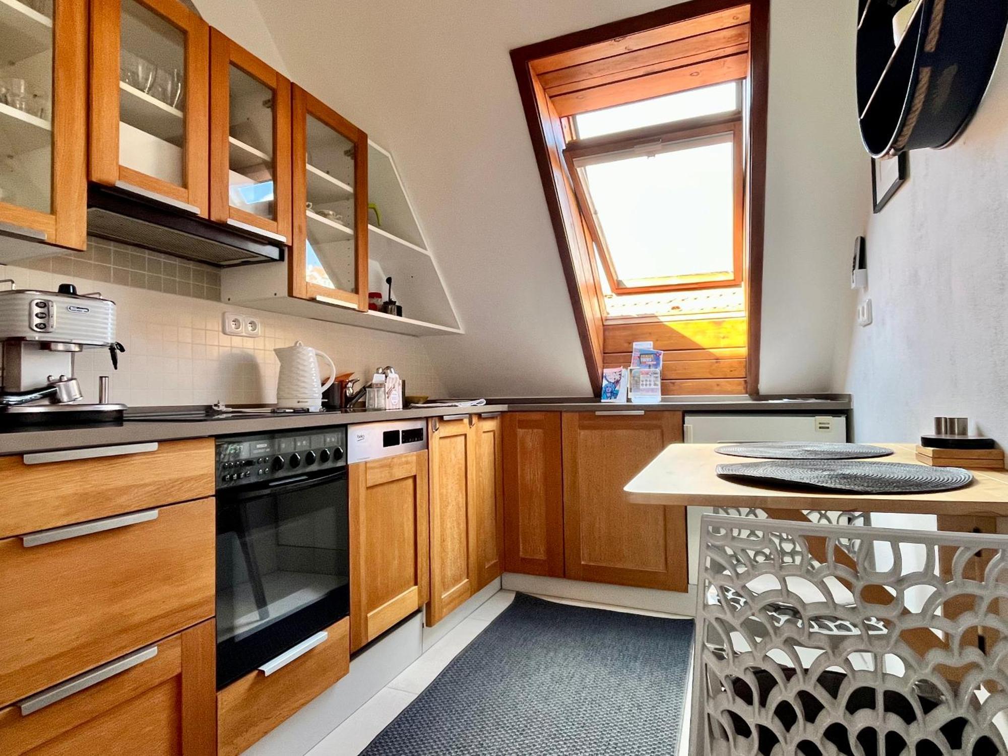 Apartman Mala Strana Prag Exteriör bild